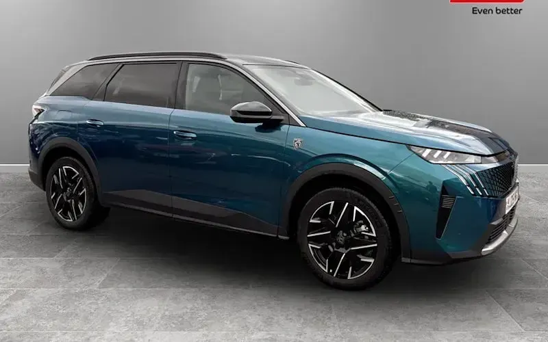 Gebraucht Peugeot 5008 GTi 136 PS (100 kW) 2025 SUV