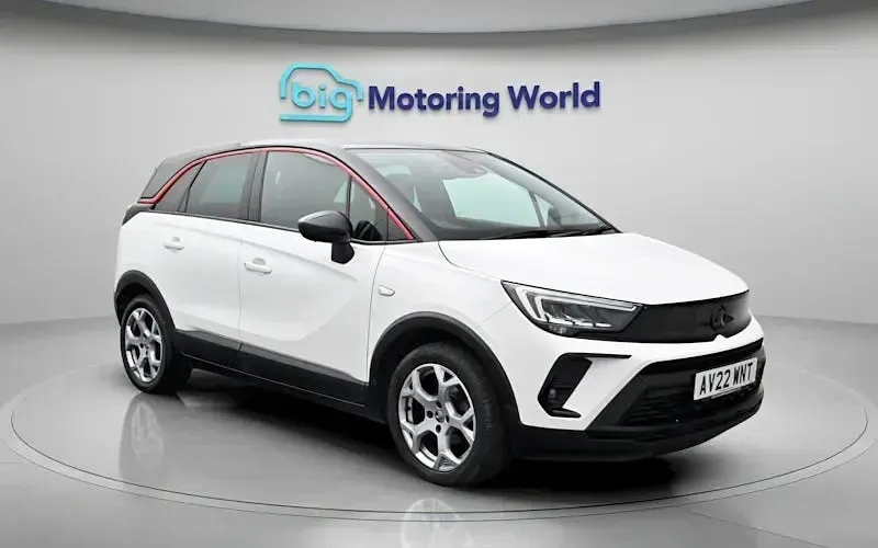 Second-hand Vauxhall Crossland GS Line 83 CP (61 kW) 2022 Alb SUV