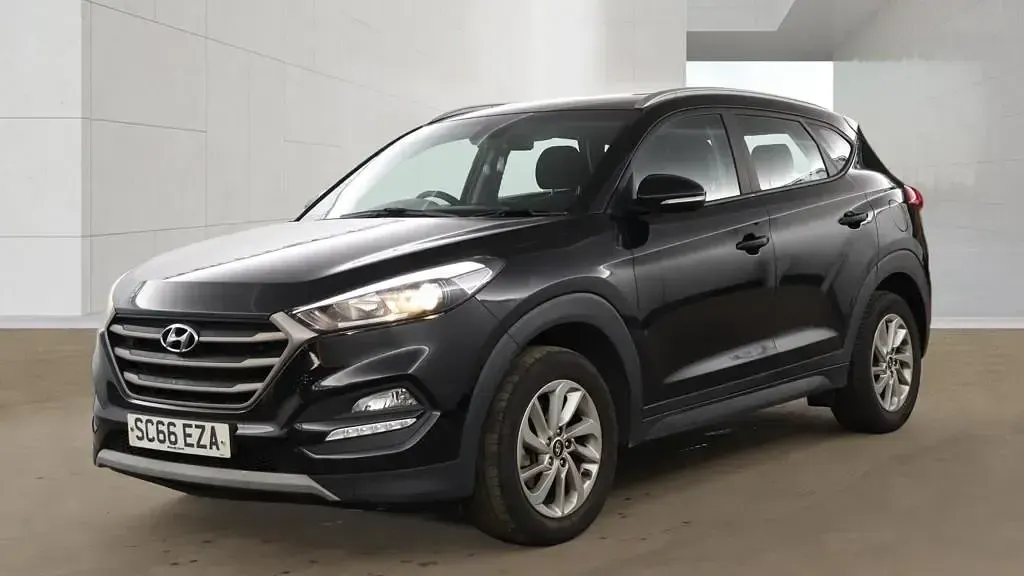 Used Hyundai Tucson SE 116 HP (85 kW) 2016 Black SUV