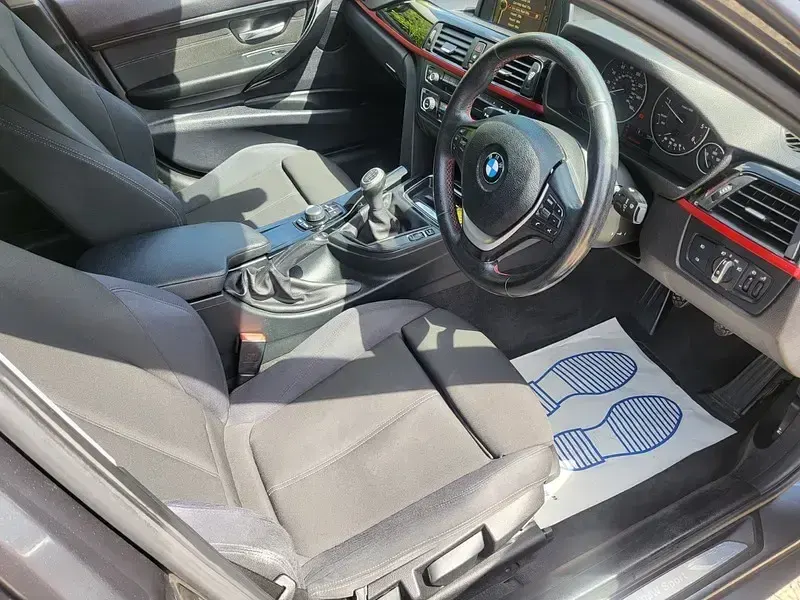 Used BMW 318 Sport Line 2014 Grey Sedan