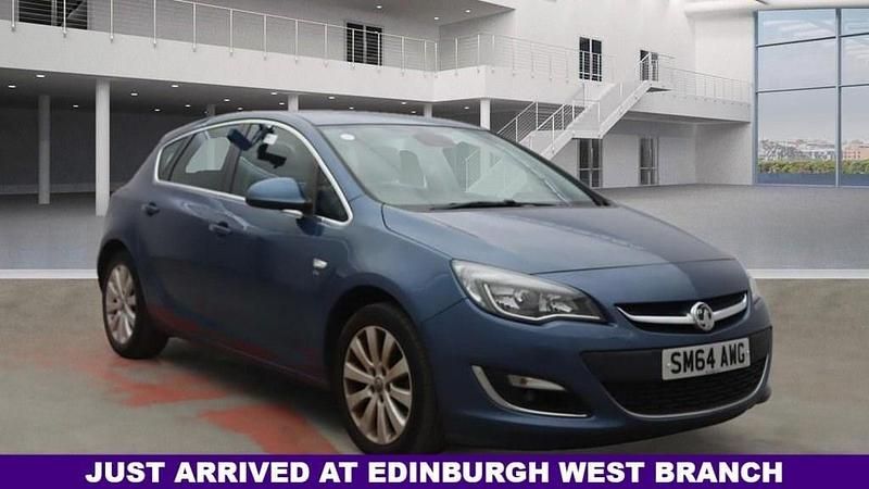 Used Vauxhall Astra Elite 165 HP (121 kW) 2014 Blue Hatchback