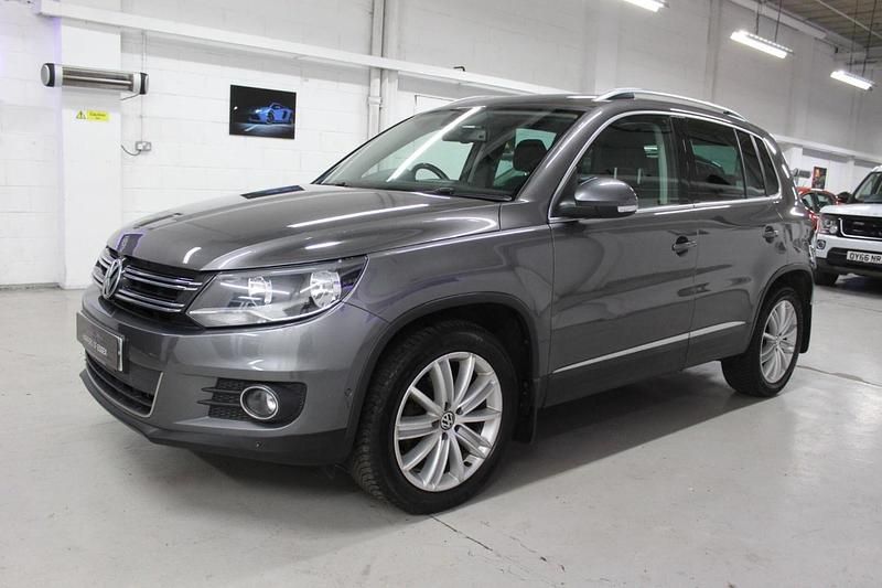 Used VW Tiguan Edition 150 HP (110 kW) 2016 Grey SUV