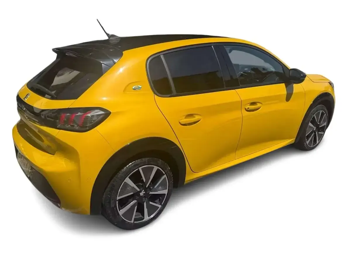 Used Peugeot e-208 GT 100 kW (136 HP) 2021 Yellow Hatchback