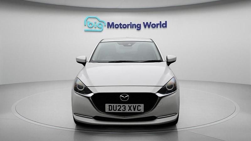Used Mazda 2 Inclusive 90 HP (66 kW) 2023 White Hatchback