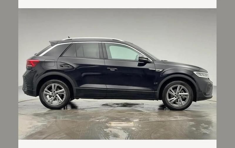 Used VW T-Roc R-line 150 HP (110 kW) 2025 Black SUV