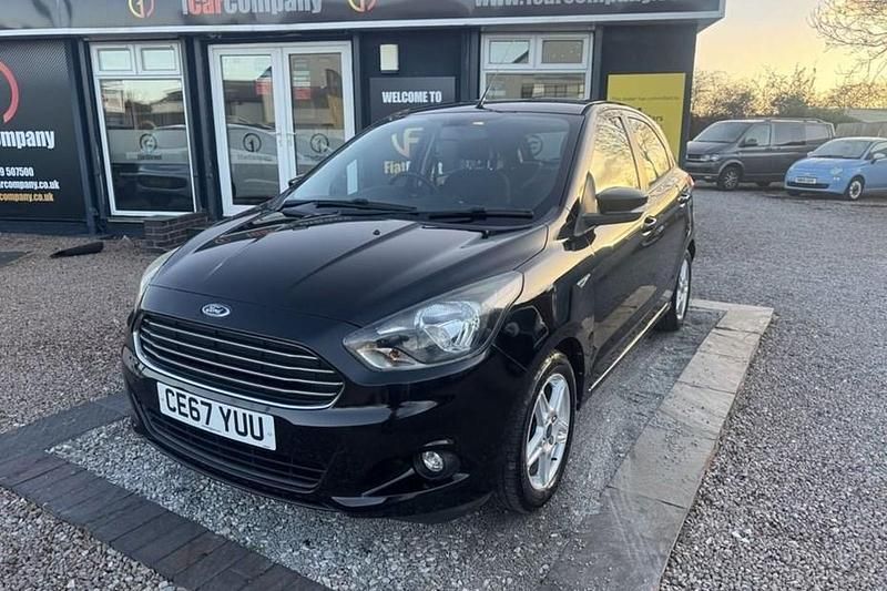 Used Ford Ka Plus Zetec 70 HP (51 kW) 2017 Black Hatchback