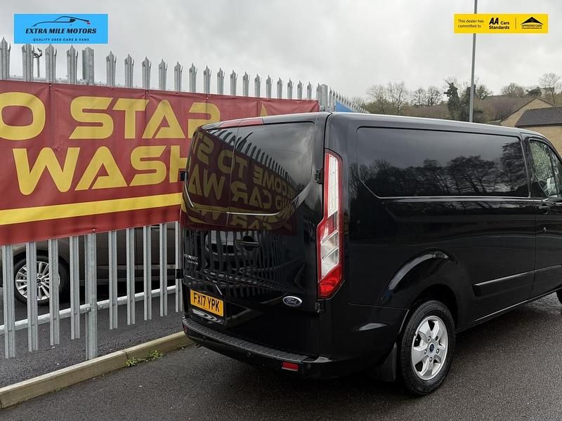 Used Ford Transit Custom Limited 170 HP (125 kW) 2017 Black Van