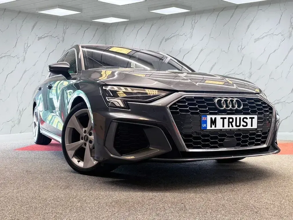Used Audi A3 Sportback S-Line 150 HP (110 kW) 2021 Grey Hatchback