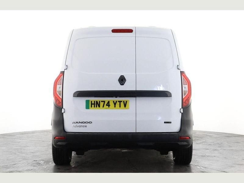 Used Renault Kangoo 89 kW (122 HP) 2024 White MPV