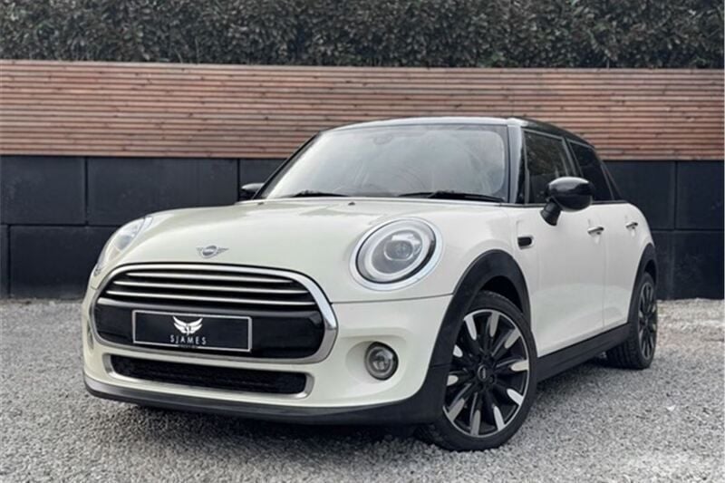 White Used 2020 Mini Cooper Exclusive Hatchback | £15,590 (Fair price) - Image 1/4