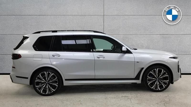 Used BMW X7 M Sport 376 HP (276 kW) 2024 White SUV