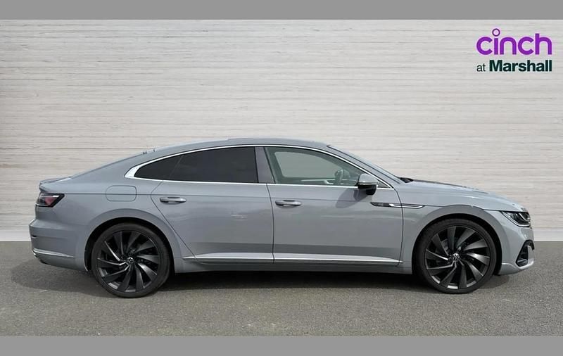 Usado VW Arteon R-line 190 HP (139 kW) 2022 Cinzento Citadino