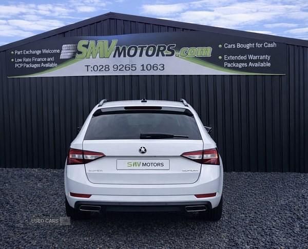 Used Skoda Superb SportLine 150 HP (110 kW) 2018 White Estate