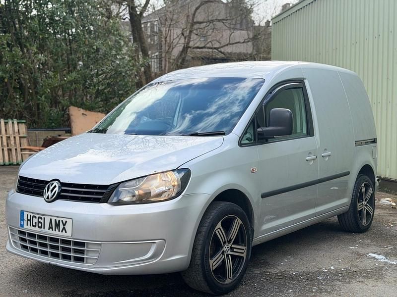 Used VW Caddy 102 HP (75 kW) 2011 Silver MPV