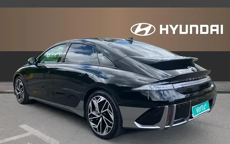 Used Hyundai Ioniq 6 Ultimate 239 kW (325 HP) 2026 Sedan