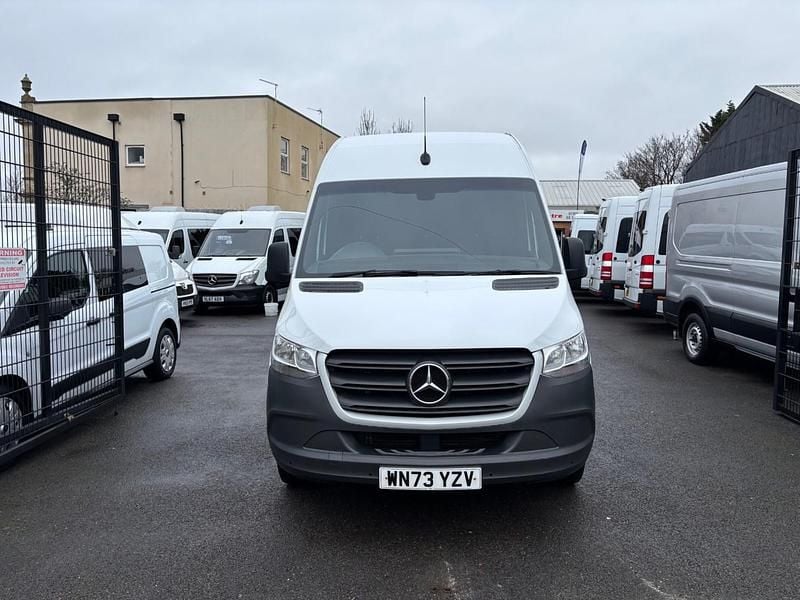 Begagnad Mercedes Sprinter Premium 148 HK (108 kW) 2023 Vit Van