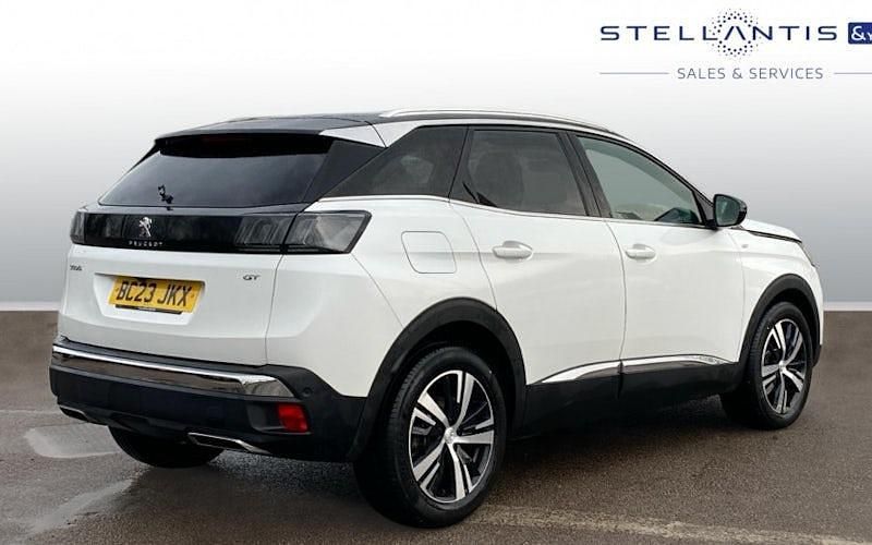 Used Peugeot 3008 GTi 131 HP (96 kW) 2023 White Estate