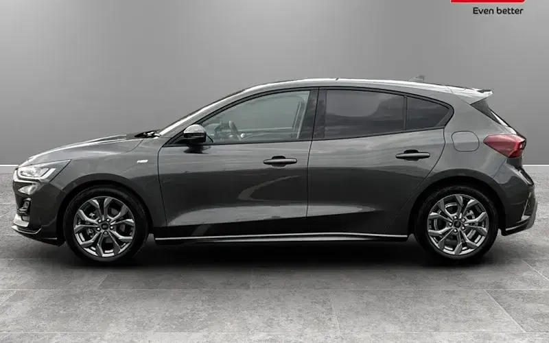 Used Ford Focus ST-Line 125 HP (91 kW) 2023 Hatchback