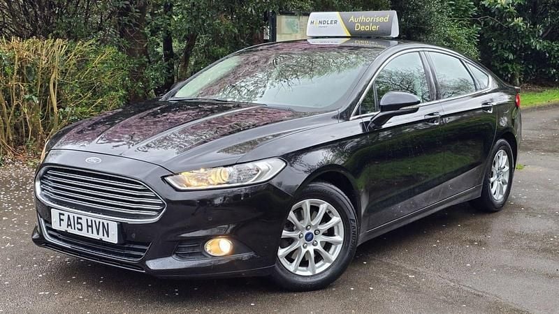 Used Ford Mondeo Zetec 150 HP (110 kW) 2015 Black Hatchback