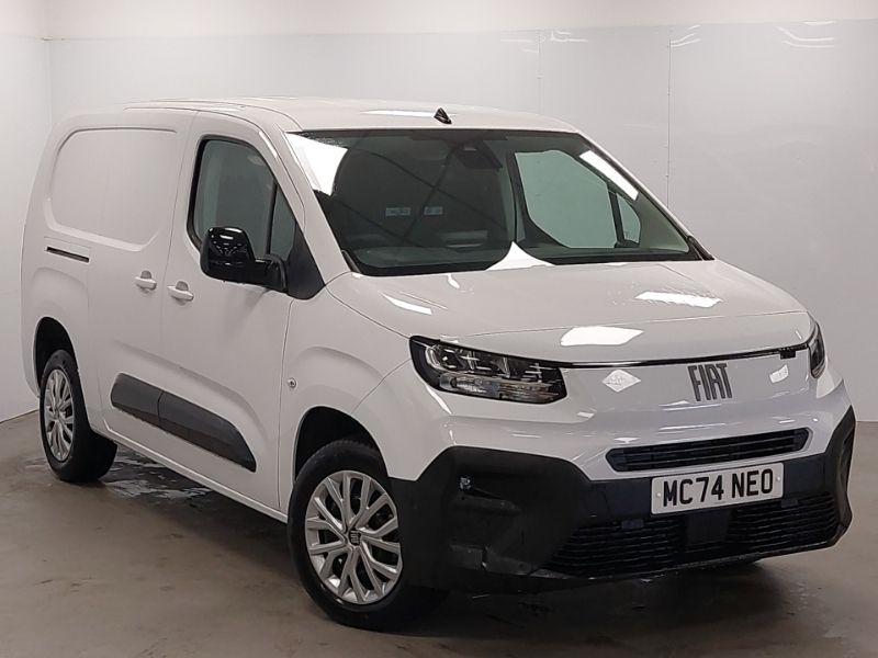 White New 2024 Fiat Doblò MPV | £16,498 (Good price) - Image 1/4