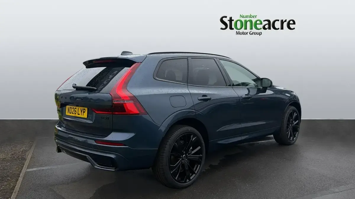New Volvo XC60 Plus 250 HP (183 kW) 2026 Blue SUV