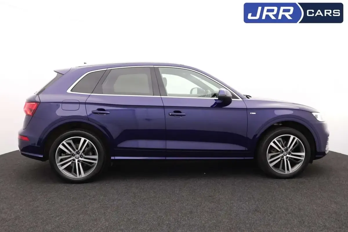 Used Audi Q5 S-Line 190 HP (139 kW) 2019 Blue SUV