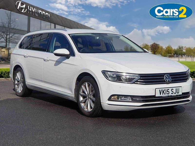 Begagnad VW Passat Business 2015 Vit Kombi