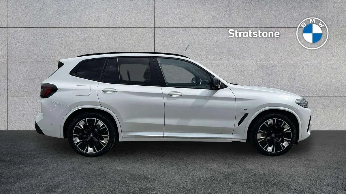 Used BMW iX3 M Sport 207 kW (282 HP) 2022 White SUV