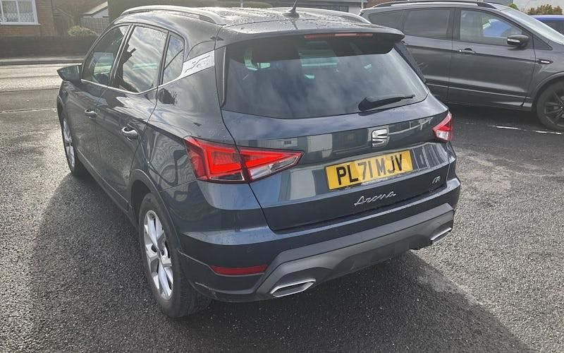 Used Seat Arona FR 110 HP (80 kW) 2023 SUV