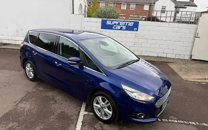 Used Ford S-MAX Titanium 150 HP (110 kW) 2018 MPV