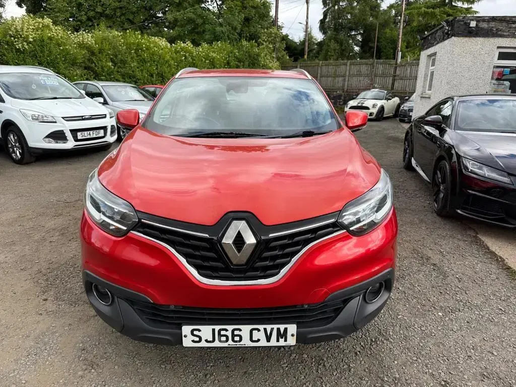 Used Renault Kadjar Dynamique 130 HP (95 kW) 2016 Red SUV