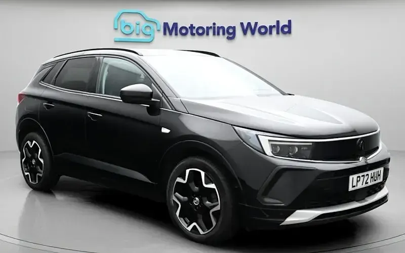 Second-hand Vauxhall Grandland X Ultimate 131 CP (96 kW) 2023 SUV