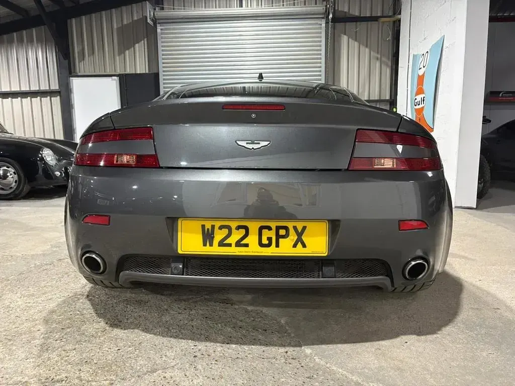 Used Aston Martin Vantage 2005 Silver Coupe