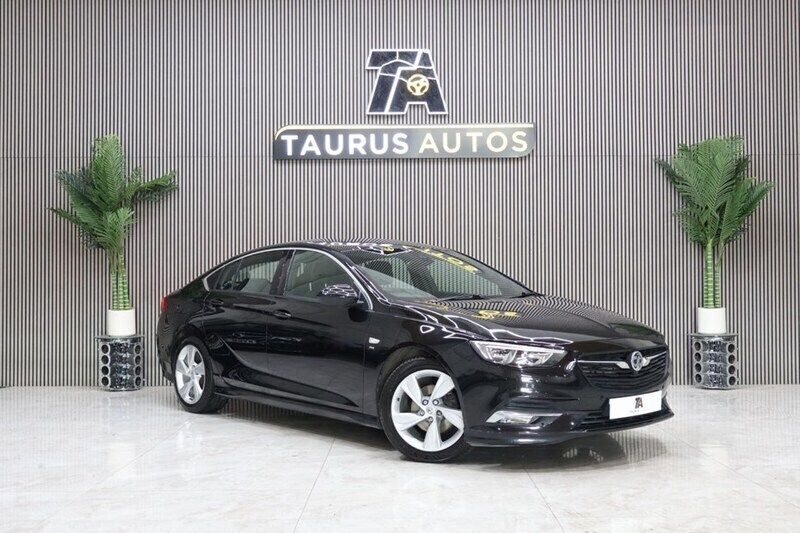 Used 2019 Vauxhall Insignia Sport | £9,995 (Fair price) - Image 1/1