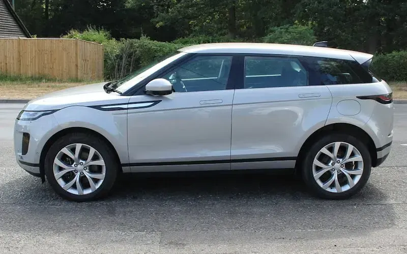 Used Land Rover Range Rover evoque SE 309 HP (227 kW) 2020 Silver SUV