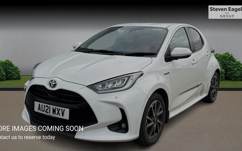 Used Toyota Yaris Hybrid Design 116 HP (85 kW) 2026 Hatchback