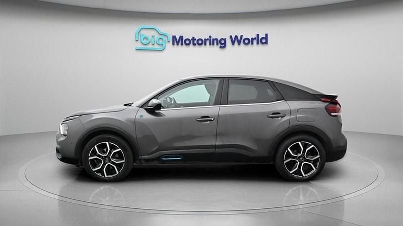 Used Citroën e-C4 Shine 100 kW (136 HP) 2022 Hatchback
