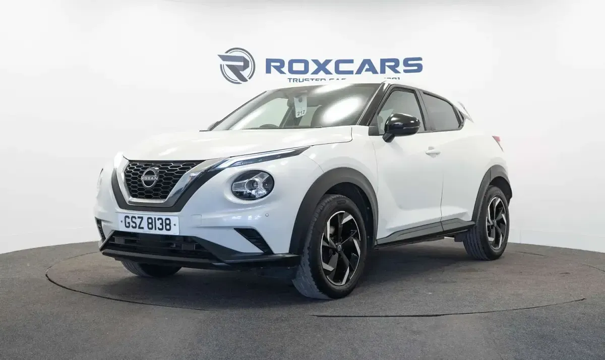 Used Nissan Juke N-Connecta 114 HP (83 kW) 2023 White SUV
