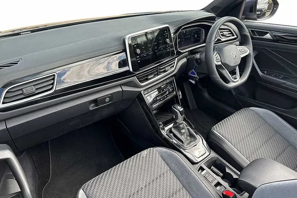 Used VW T-Roc Cabriolet 150 HP (110 kW) 2026 Cabriolet