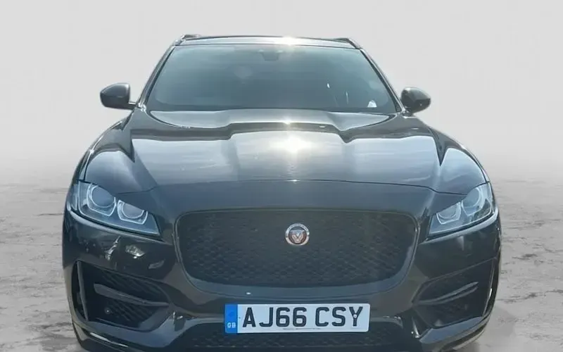 Used Jaguar F-Pace R-Sport 179 HP (131 kW) 2020 SUV