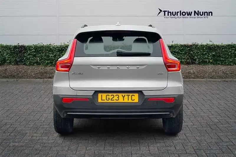 Used Volvo XC40 Plus 163 HP (119 kW) 2023 Silver SUV