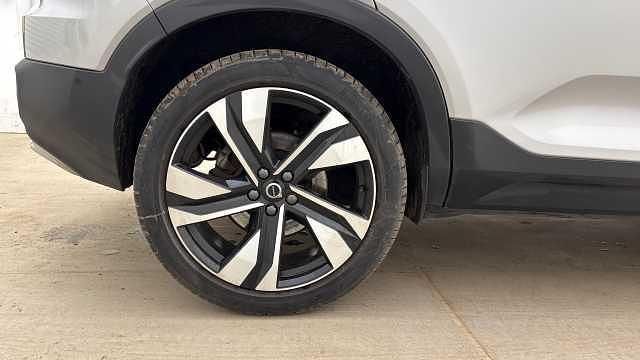 Used Volvo XC40 Ultra 161 HP (118 kW) 2025 SUV