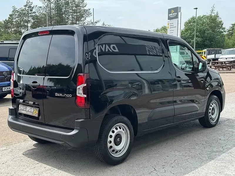 New Citroën e-Berlingo 100 HP (73 kW) 2026 Black MPV