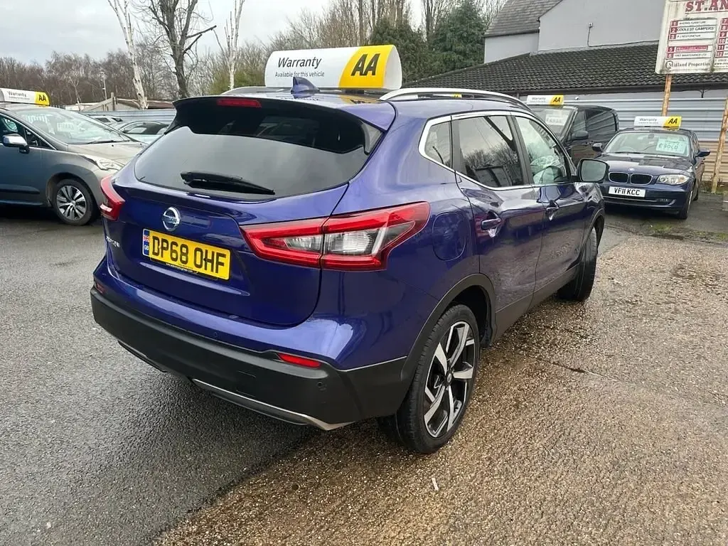 Gebraucht Nissan Qashqai S 115 PS (84 kW) 2018 Blau SUV