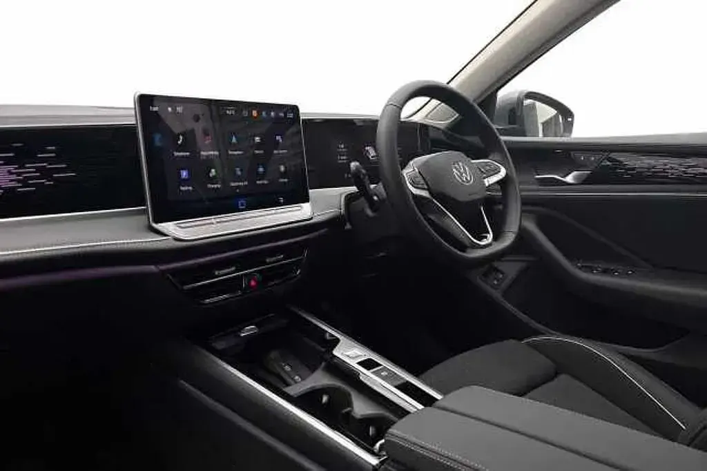 Nuevo VW Passat Elegance 204 CV (150 kW) 2026 Gris Familiar