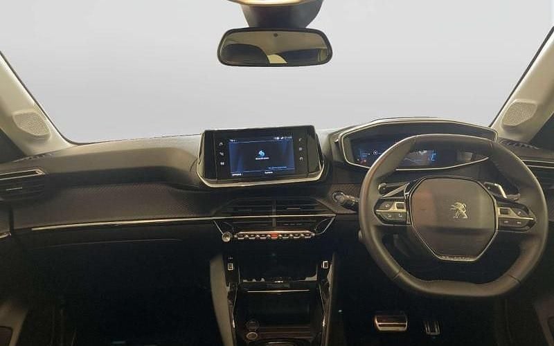Gebraucht Peugeot 208 Allure+ 131 PS (96 kW) 2023 Gelb Kleinwagen