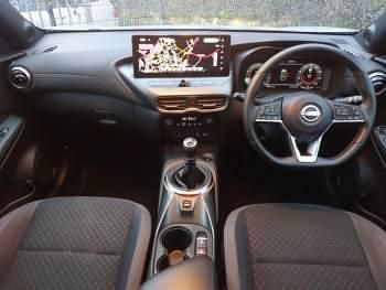Used Nissan Juke N-Connecta 114 HP (83 kW) 2025 Silver SUV
