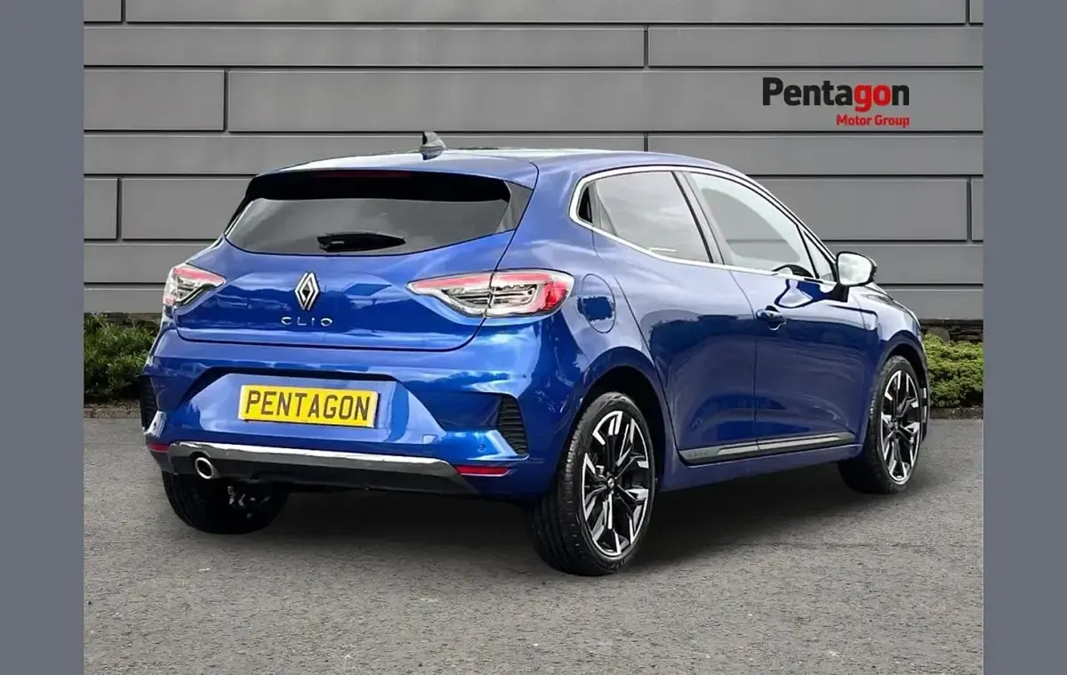 New Renault Clio Techno 88 HP (64 kW) 2026 Blue Hatchback