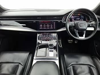 Used Audi Q8 S-Line 286 HP (210 kW) 2020 Blue SUV