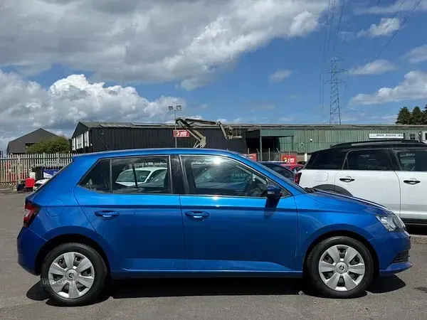 Used Skoda Fabia 60 HP (44 kW) 2017 Blue Hatchback